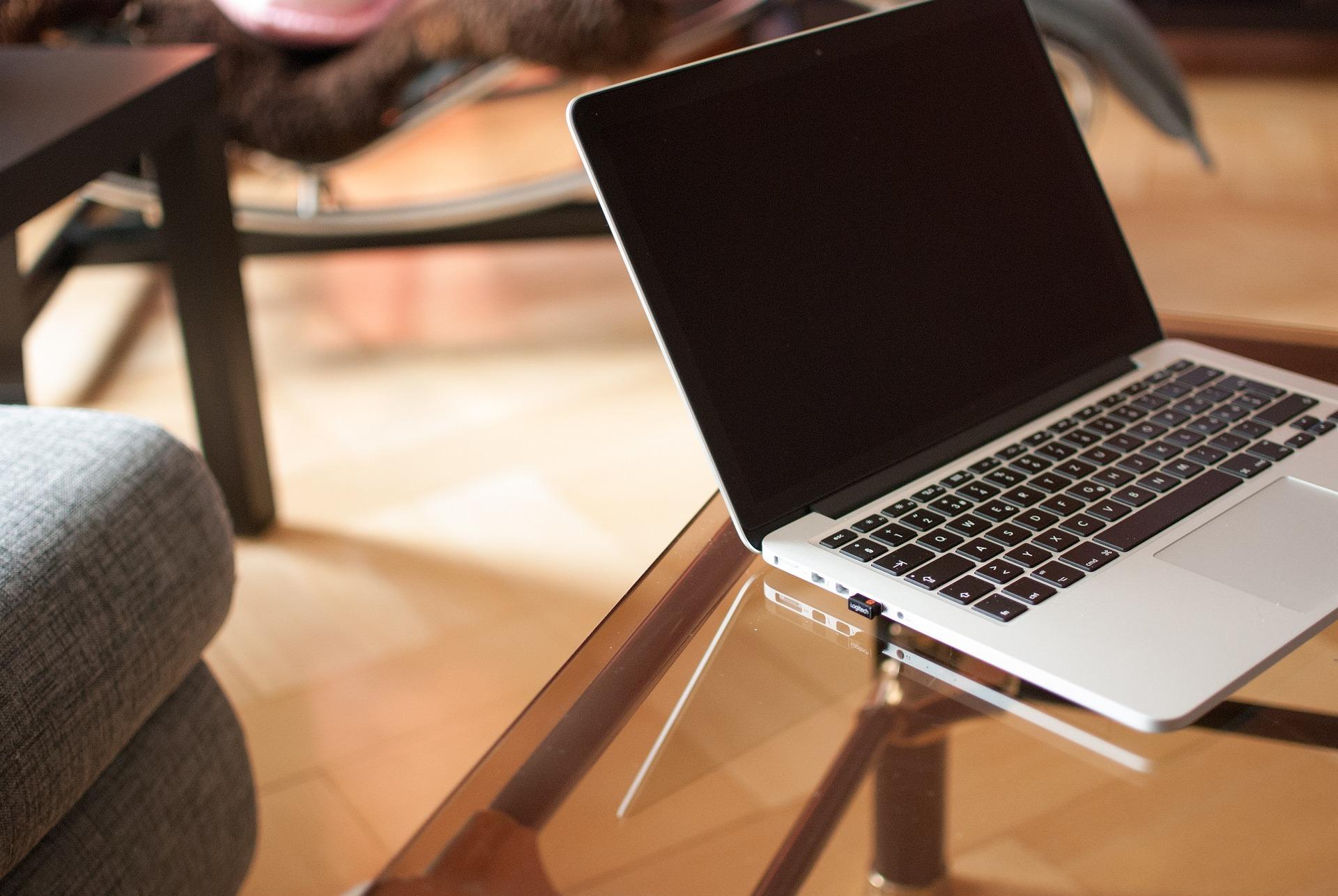 Tecnologia de trabajo digital para equipos y empresas